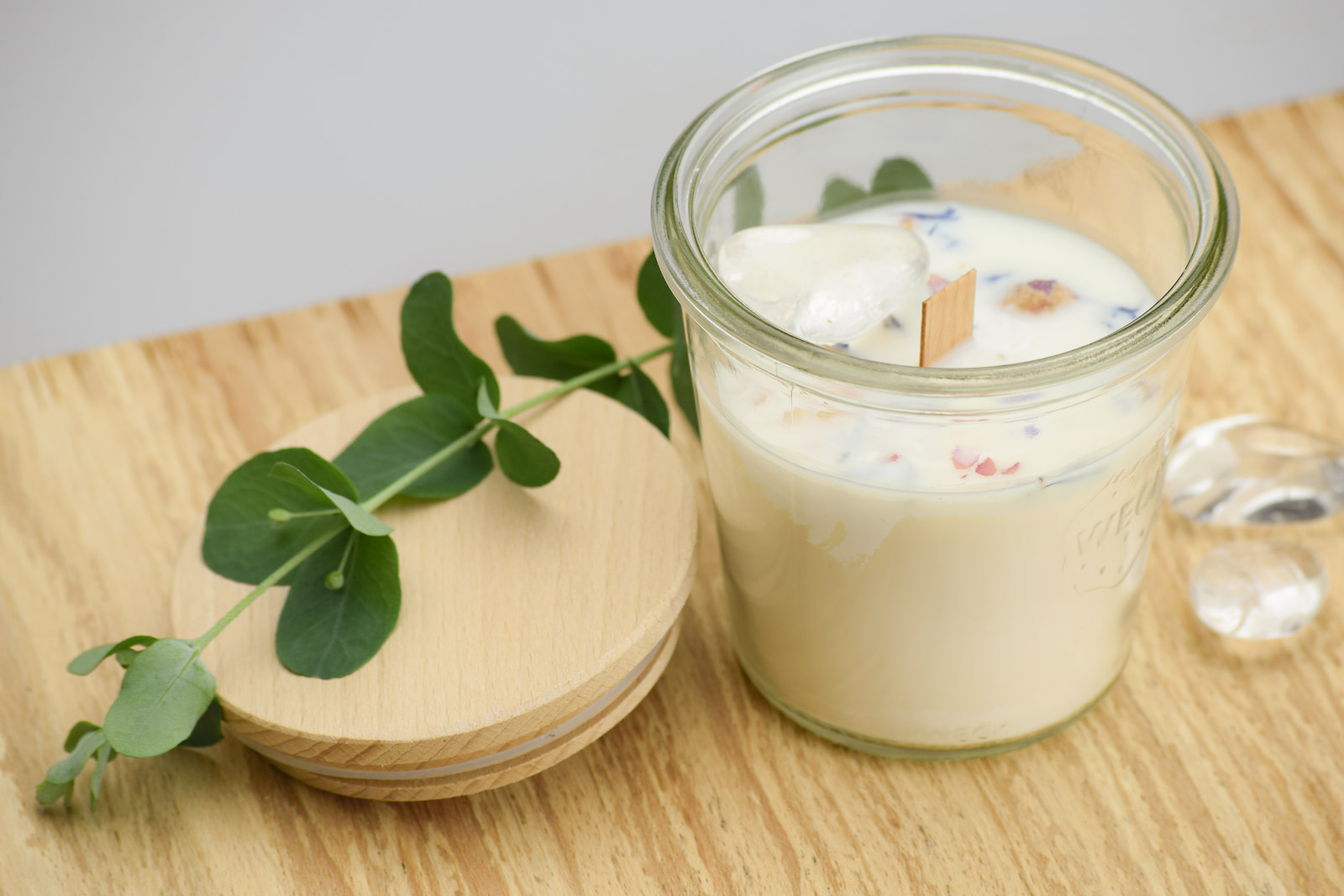 M:\Marketing\Online Shop\Kerzen\Aromakerzen_Bergkristall_Imagebild_1.jpg
